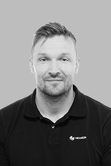 Mustonen Simo BW_harmaa